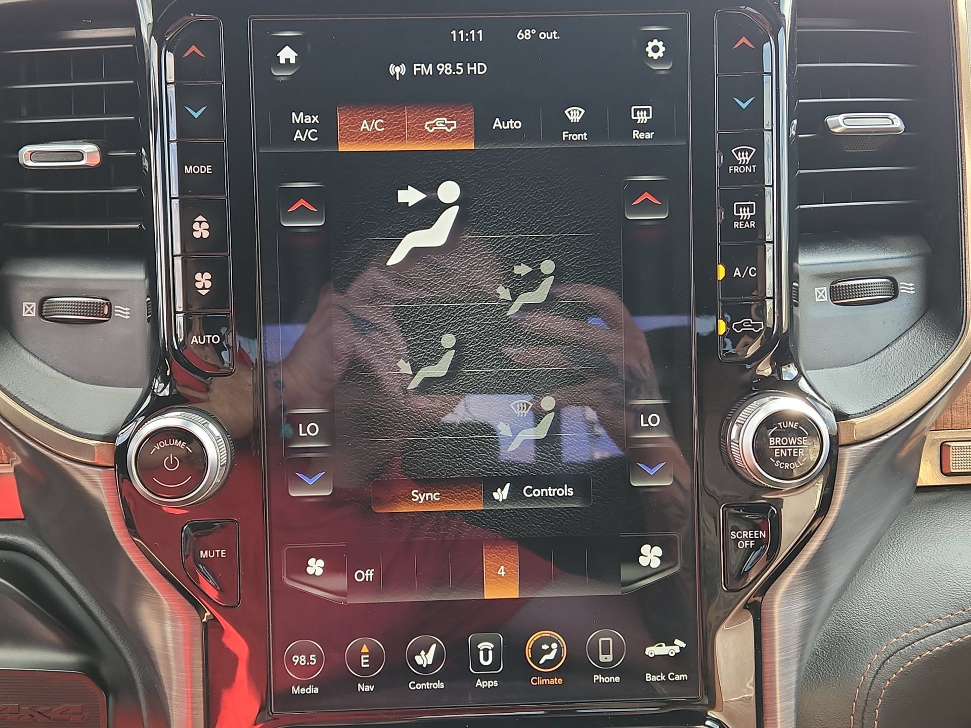 Certified 2020 RAM 2500 Limited AWD/4WD image 17