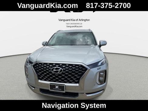 Used 2022 Hyundai Palisade Calligraphy FWD image 3