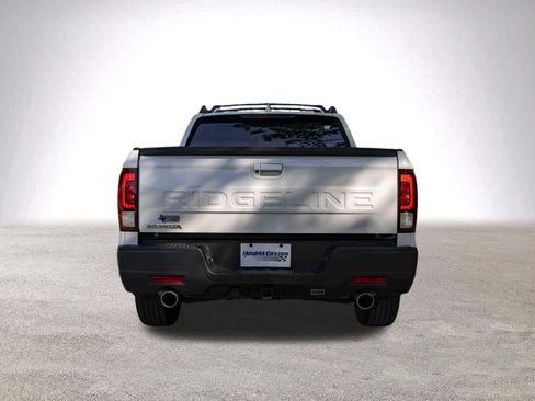 Used 2025 Honda Ridgeline RTL image 8