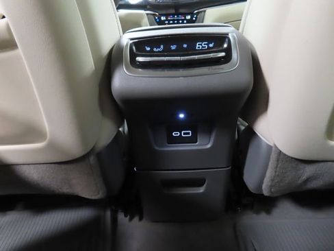 Certified 2023 Cadillac XT6 Premium Luxury w/ Technology Package FWD image 56