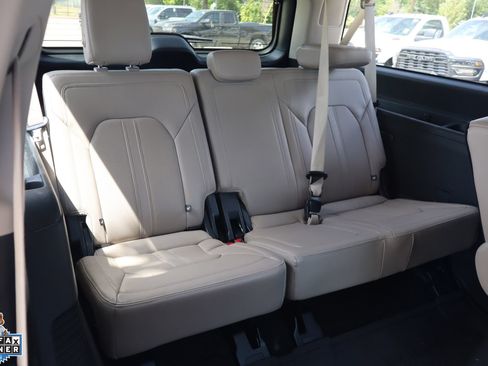 Used 2024 Ford Expedition Max Limited RWD image 29