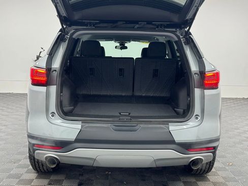 Used 2024 Chevrolet Blazer LT w/ Midnight/Sport Edition image 9