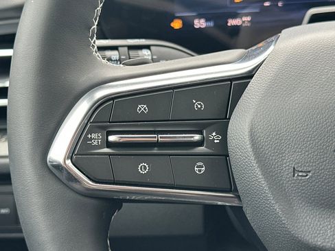 New 2025 Chevrolet Traverse LT w/ Enhanced Driving Package image 29