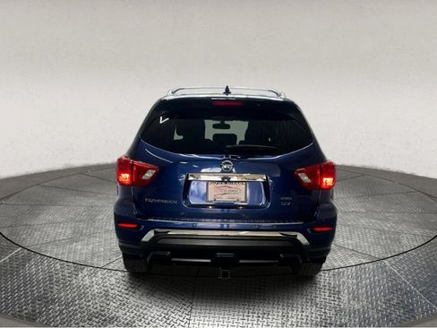 Used 2019 Nissan Pathfinder SV w/ Cargo Package image 6