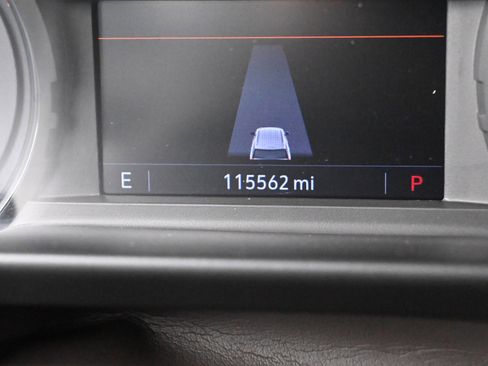 Used 2021 Chevrolet Tahoe LT image 26