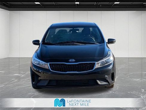 Used 2017 Kia Forte LX image 9