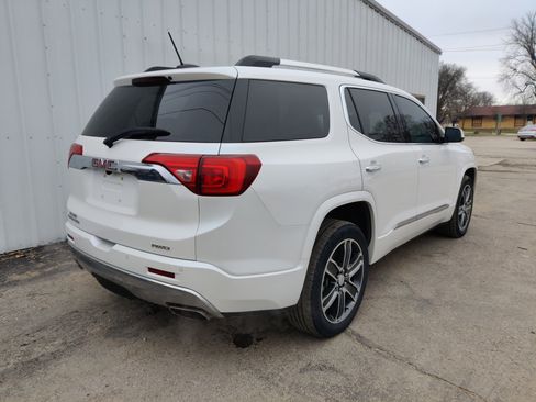 Used 2018 GMC Acadia Denali w/ Technology Package image 14