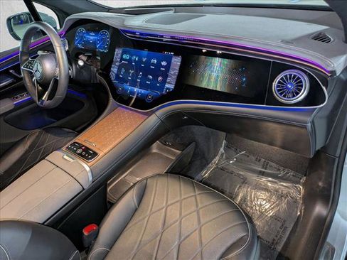 Certified 2023 Mercedes-Benz EQS 580 4MATIC SUV image 22