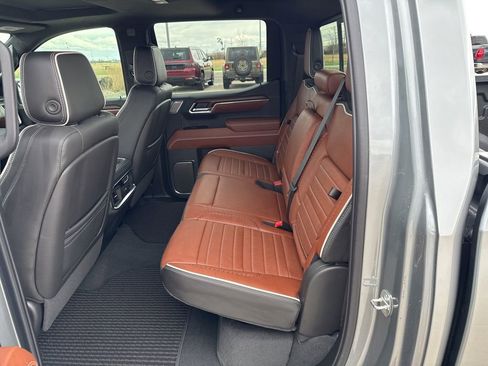 Used 2024 GMC Sierra 1500 Denali Ultimate AWD/4WD image 17