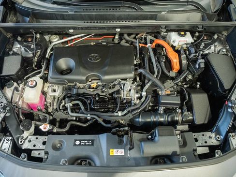 Used 2019 Toyota RAV4 XSE w/ Carpet Mat Package AWD/4WD image 21