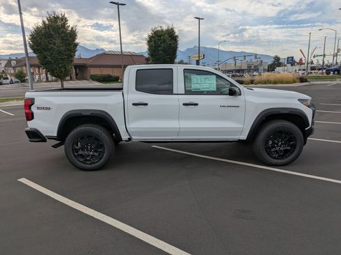 New 2026 Chevrolet Colorado Trail Boss AWD/4WD image 6