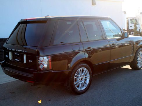 Used 2012 Land Rover Range Rover HSE image 6
