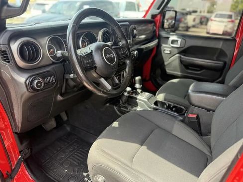 Used 2020 Jeep Wrangler Sport AWD/4WD image 27
