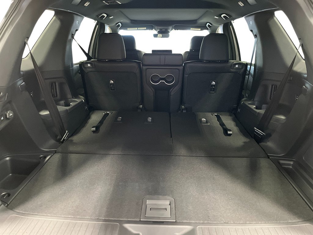 New 2026 Honda Pilot Black Edition image 24