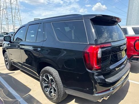 Used 2025 GMC Yukon AT4 w/ AT4 Premium Plus Package AWD/4WD image 4
