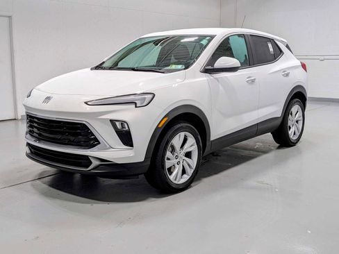 Certified 2024 Buick Encore GX Preferred image 1