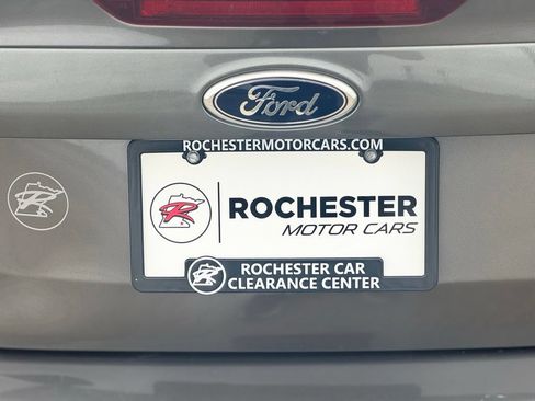 Used 2014 Ford Focus SE w/ SE Winter Package FWD image 43