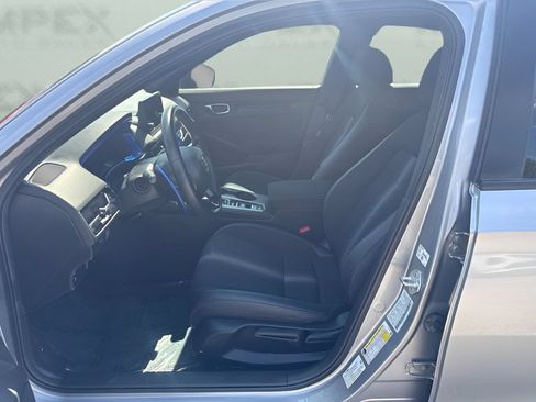 Used 2023 Honda Civic Sport image 5