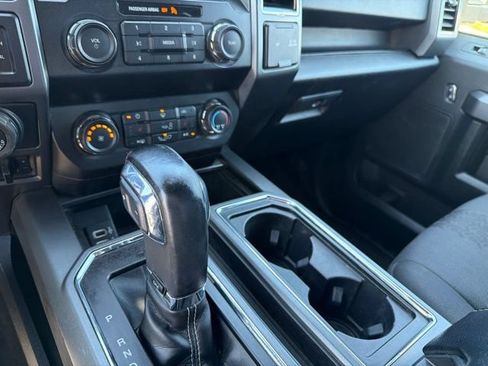 Used 2019 Ford F150 XLT w/ Equipment Group 302A Luxury AWD/4WD image 21