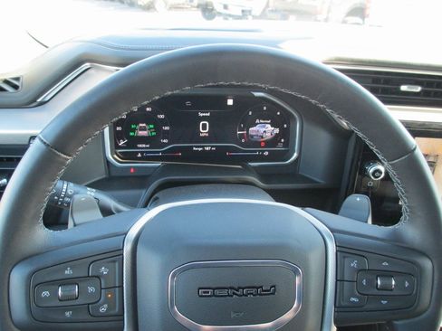 Certified 2022 GMC Sierra 1500 Denali w/ Technology Package image 31