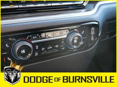 Used 2022 Chevrolet Silverado 1500 LT image 22