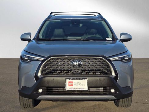 Certified 2022 Toyota Corolla Cross XLE image 10