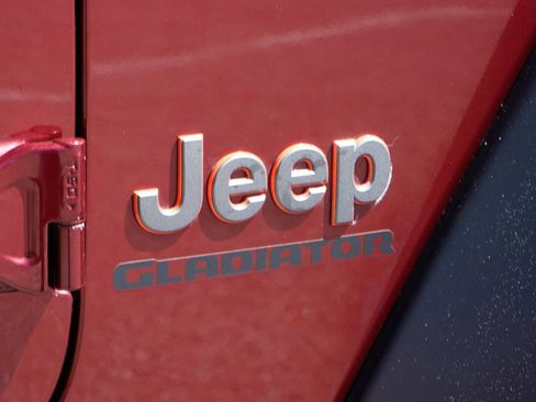 Used 2021 Jeep Gladiator Mojave image 50