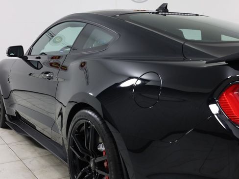 Used 2020 Ford Mustang Shelby GT500 w/ Technology Package RWD image 43