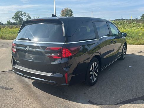 Used 2025 Honda Odyssey EX-L image 5