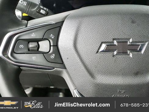 Used 2025 Chevrolet Trax ACTIV w/ Sunroof Package FWD image 10