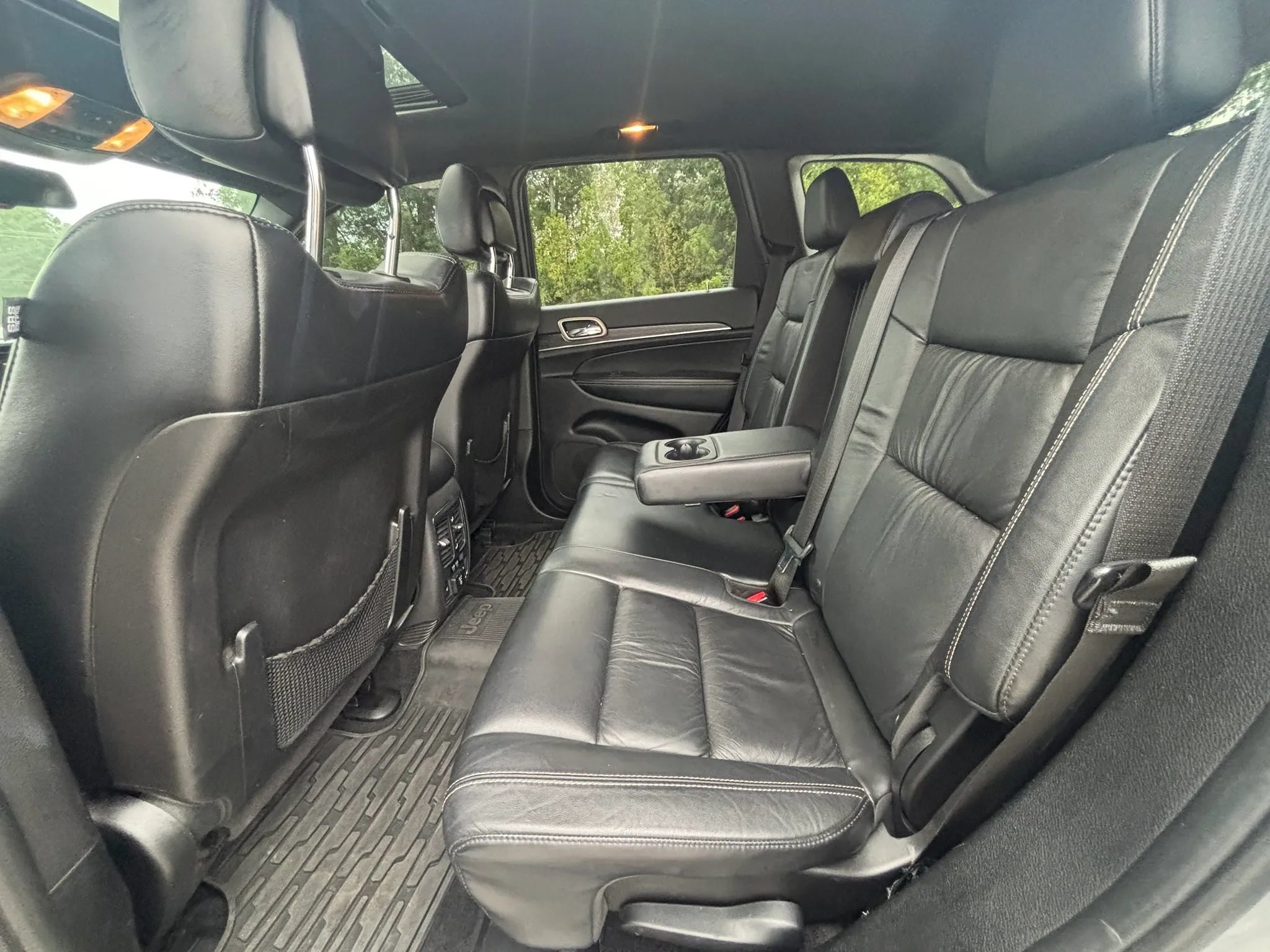 Used 2014 Jeep Grand Cherokee Limited AWD/4WD image 24