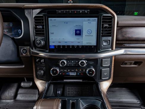 Used 2024 Ford F150 King Ranch w/ FX4 Off-Road Package image 23