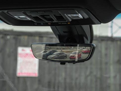 Used 2021 GMC Sierra 3500 Denali w/ Denali Ultimate Package image 34