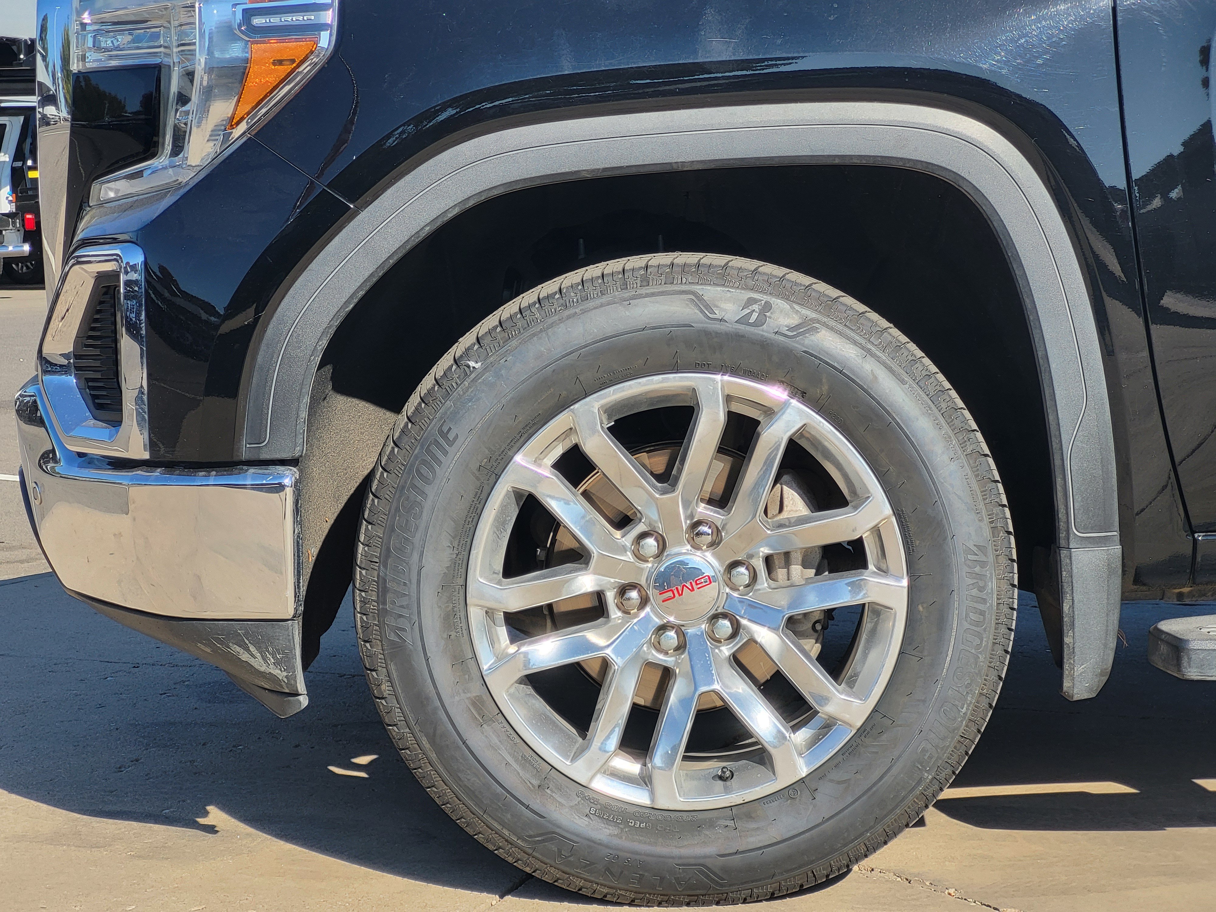 Used 2019 GMC Sierra 1500 SLT w/ SLT Premium Plus Package AWD/4WD image 7
