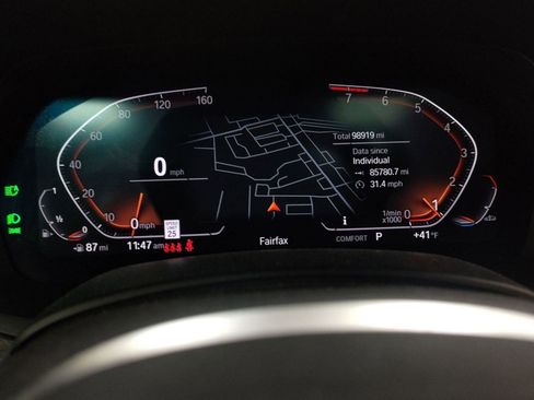 Used 2019 BMW X5 xDrive40i w/ M Sport Package image 16