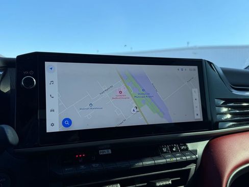 Used 2025 Toyota Camry XSE image 23