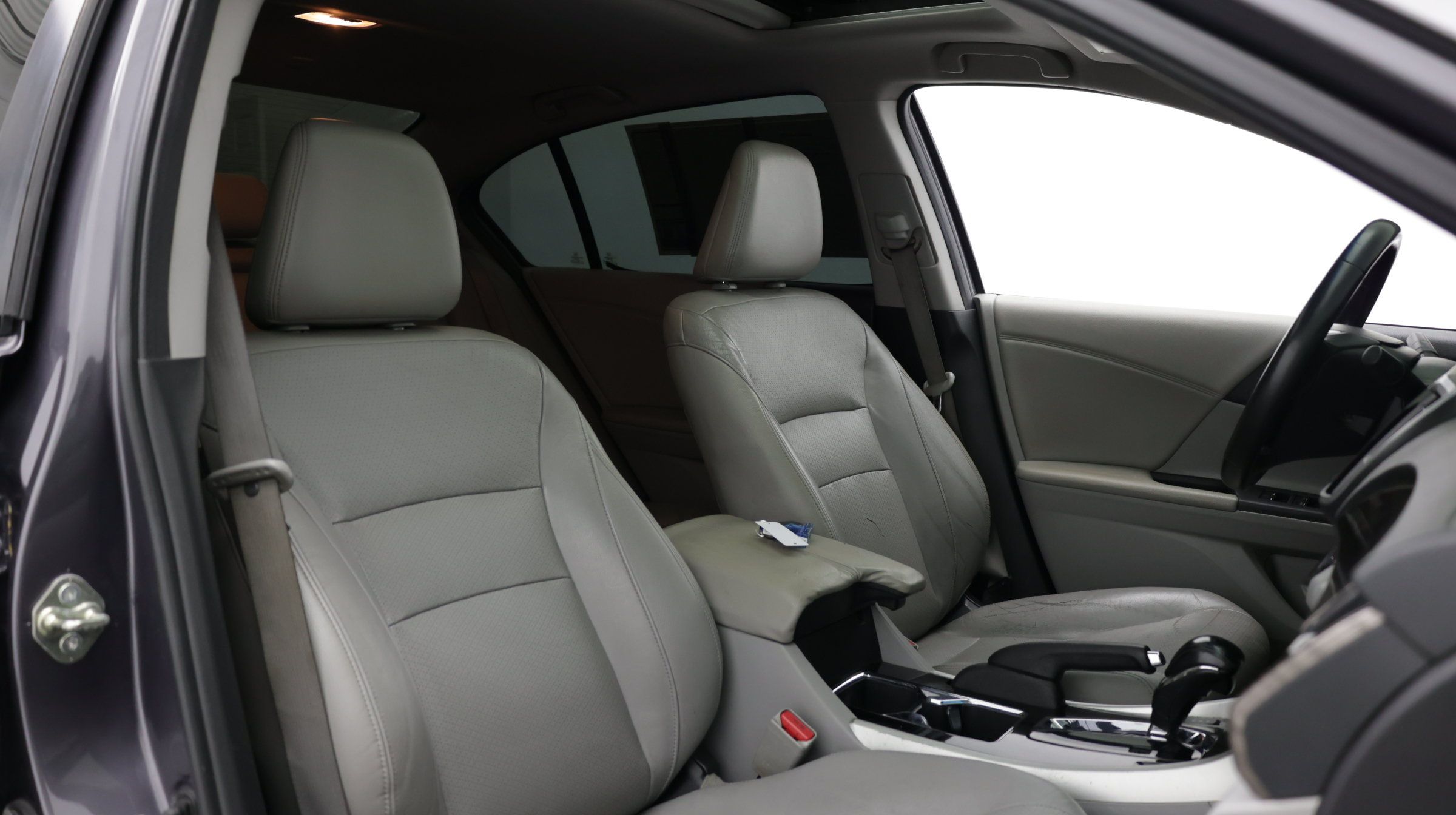 Used 2016 Honda Accord EX-L image 40