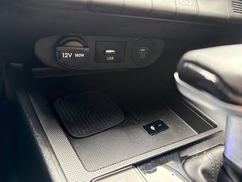 Certified 2025 Hyundai Elantra Sport FWD image 29