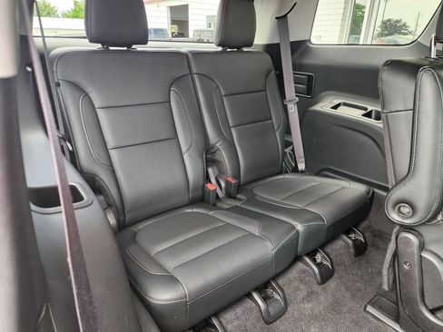 Used 2019 GMC Acadia SLT AWD/4WD image 14
