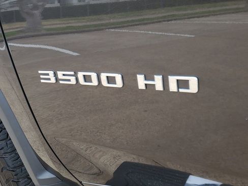 Used 2020 Chevrolet Silverado 3500 High Country w/ Z71 Off-Road Package image 9