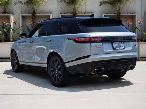 Used 2018 Land Rover Range Rover Velar R-Dynamic HSE AWD/4WD image 4