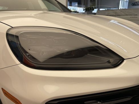 Used 2026 Porsche Cayenne GTS image 7