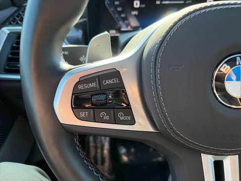 Certified 2025 BMW X7 M60i AWD/4WD image 32