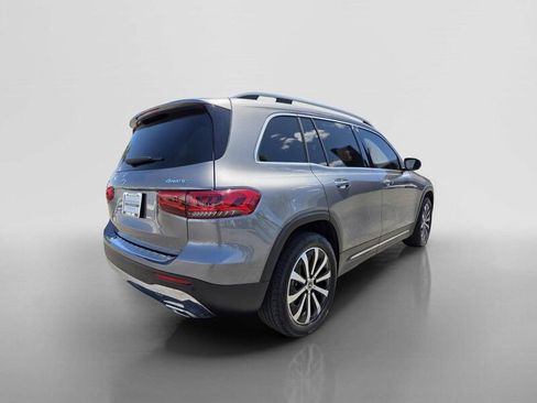 Certified 2023 Mercedes-Benz GLB 250 4MATIC image 5