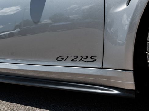 Used 2019 Porsche 911 GT2 RS RWD image 17