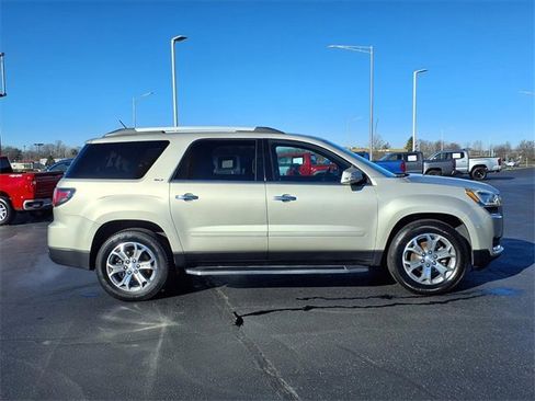 Used 2015 GMC Acadia SLT image 32
