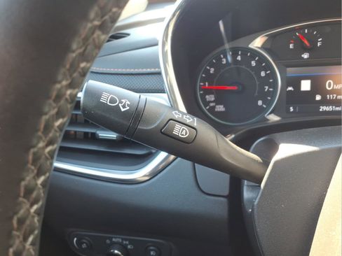 Certified 2023 Chevrolet Equinox Premier image 18