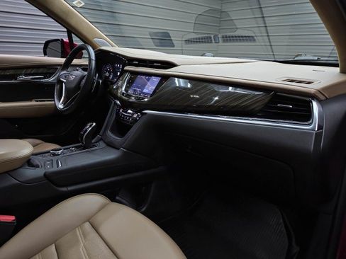 Used 2022 Cadillac XT6 Sport w/ Platinum Package AWD/4WD image 13