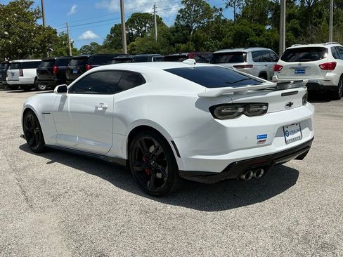 Used 2022 Chevrolet Camaro SS RWD image 4