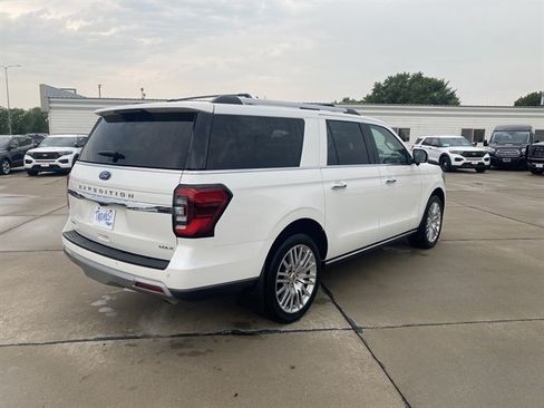 Used 2024 Ford Expedition Max Limited AWD/4WD image 6